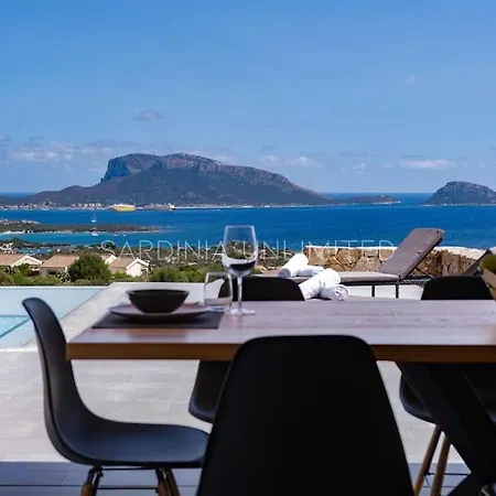 Villa Kalli Bloom: Private Pool And Seaview Marinella (Sardinia)